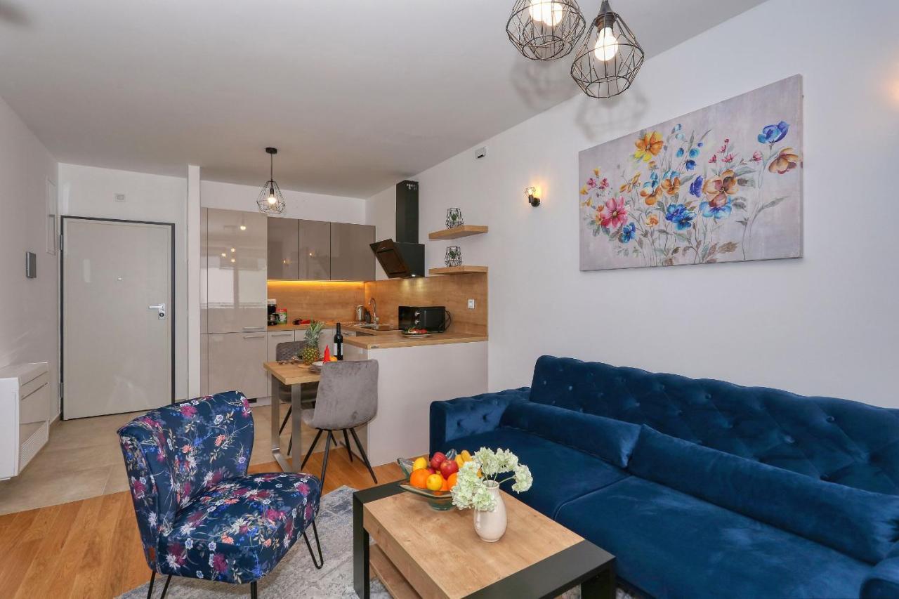 Apartments Luna With Free Parking زادار المظهر الخارجي الصورة