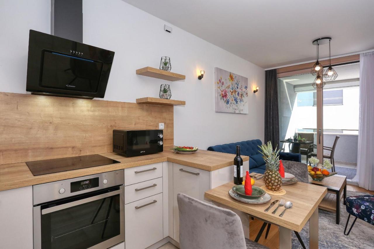 Apartments Luna With Free Parking زادار المظهر الخارجي الصورة