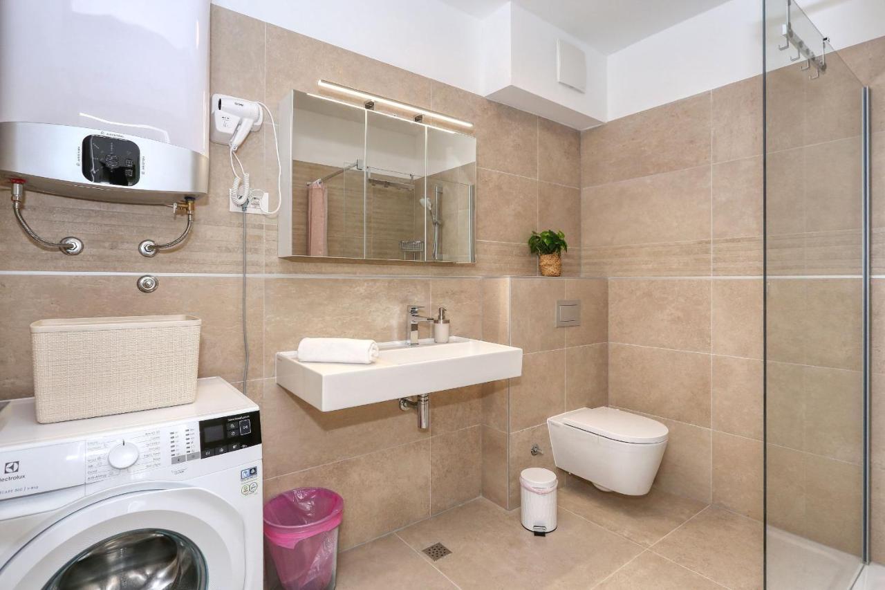 Apartments Luna With Free Parking زادار المظهر الخارجي الصورة