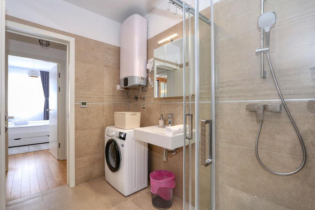 Apartments Luna With Free Parking زادار المظهر الخارجي الصورة
