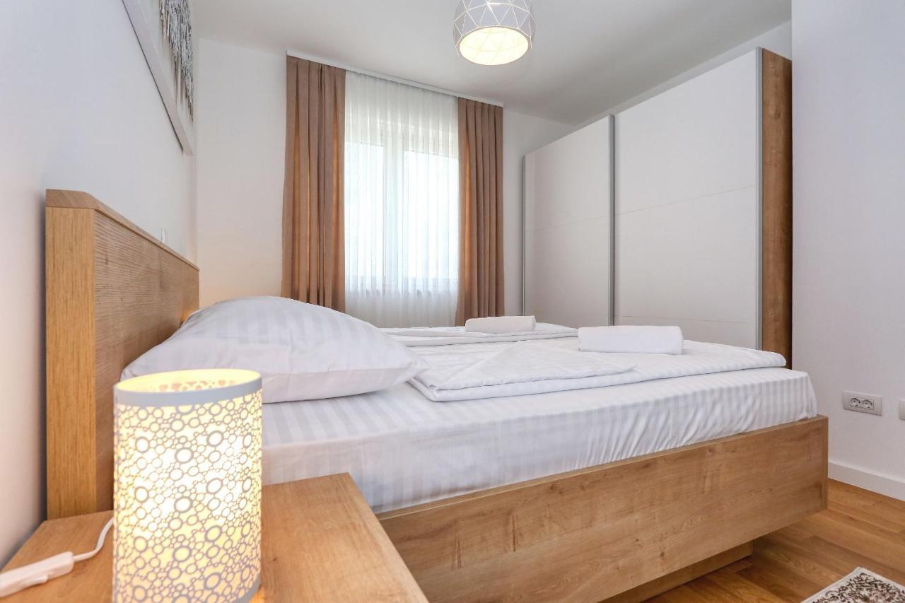 Apartments Luna With Free Parking زادار المظهر الخارجي الصورة